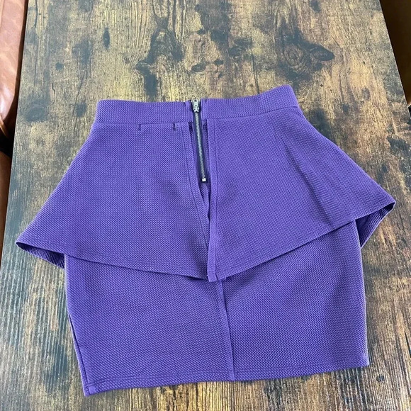 Purple Bodycon asymmetric skirt - Picture 8 of 9